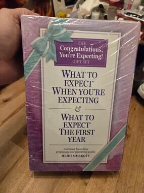 What To Expect You're Expecting Gift Set 2 Book Box Set New Factory Sealed NIP